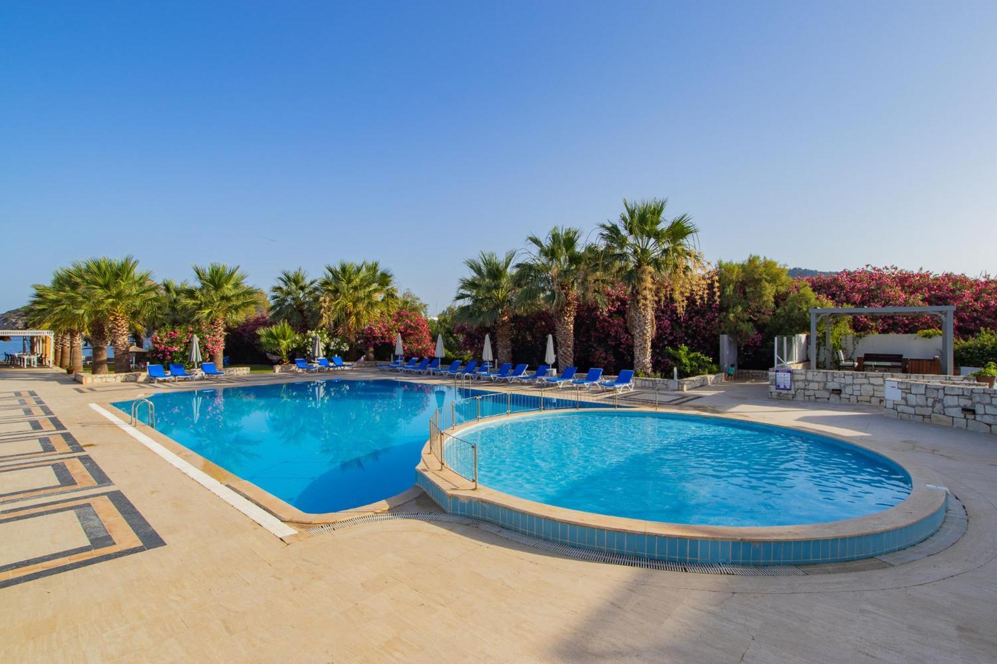 Ladonia Hotels Zemda Guemuesluek Exterior foto
